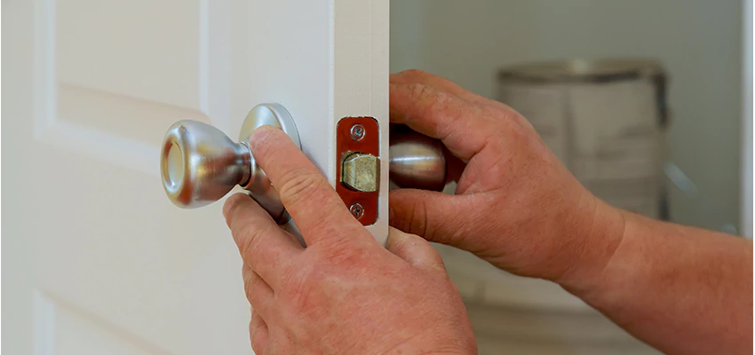 AAA Locksmiths For lock Replacement in Phelan, California